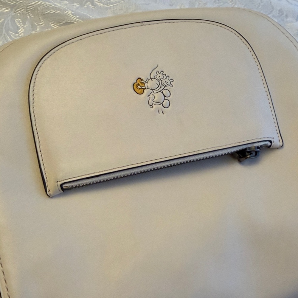 Coach X Disney Saddle crossbody bag❤️ - Picture 4 of 12